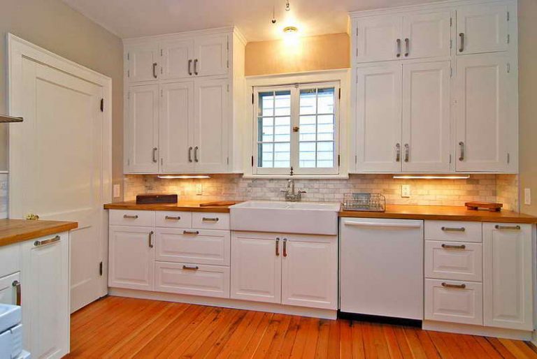 How To Choose Quality Kitchen Doors in Nottingham Quality